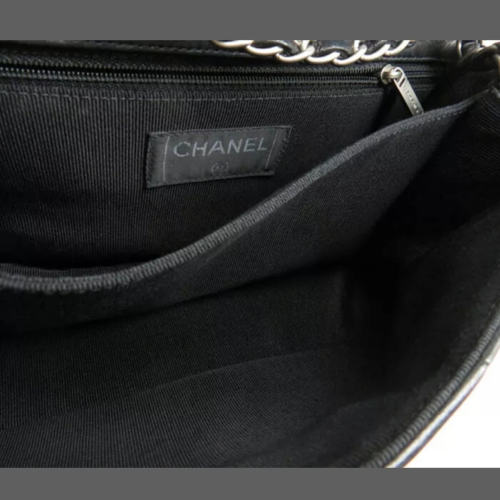 CHANEL Chocolate Bar Black Lambskin Crossbody  Bag - Picture 8 of 10